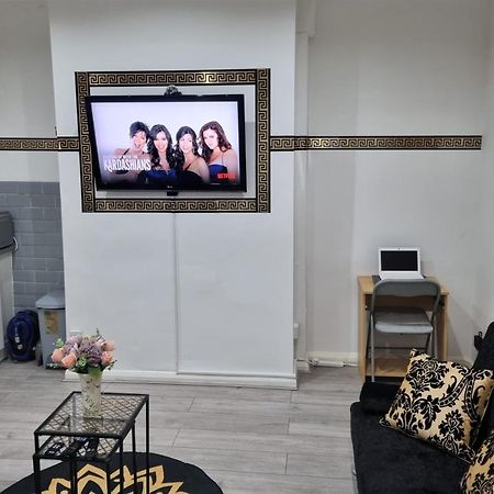 *A!S* Setup For Your Most Amazing Relaxed Stay + Free Parking + Free Fast Wifi * Leeds  Eksteriør bilde